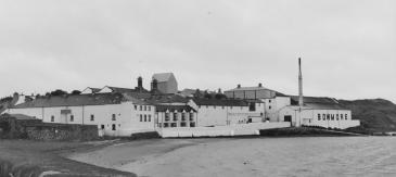 Bowmore Distillery